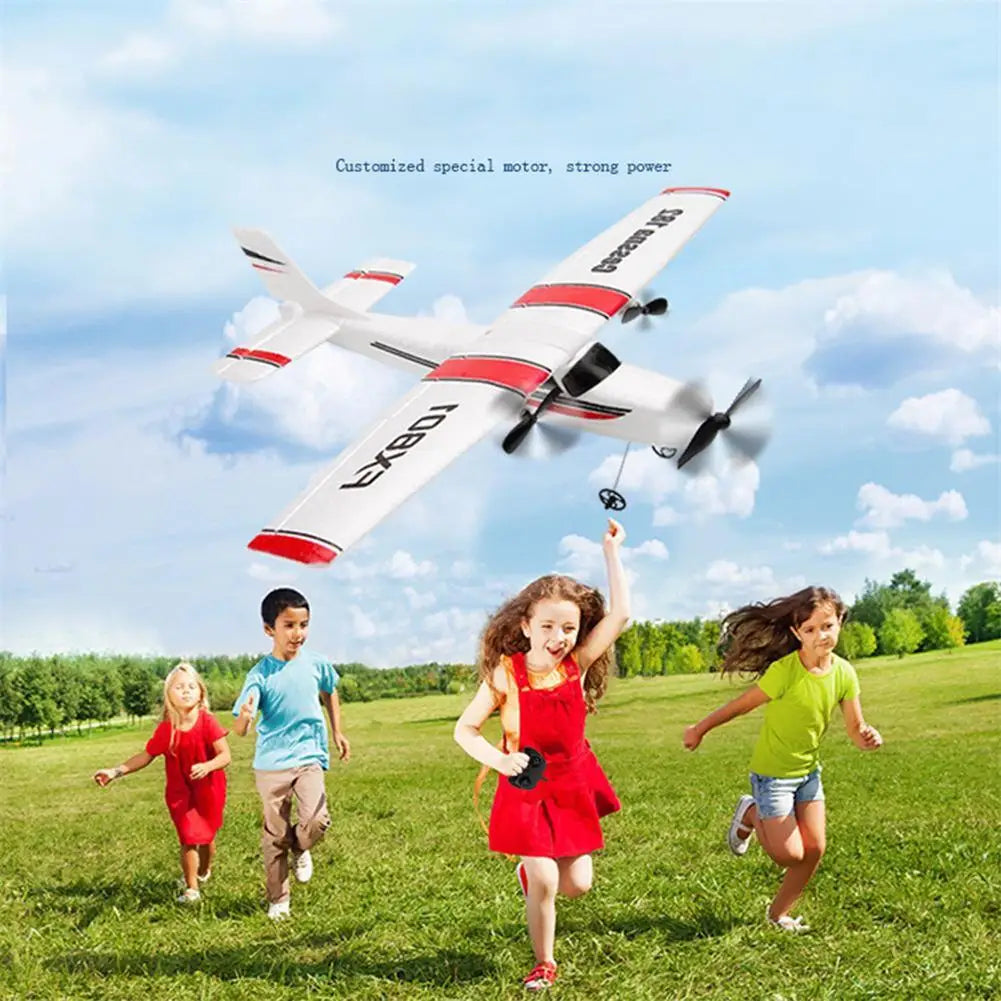 FX801 RC Plane EPP Foam Glider Airplane Gyro 2.4G 2CH RTF Remote Control Wingspan Aircraft Funny Boys Airplanes Interesting Toys